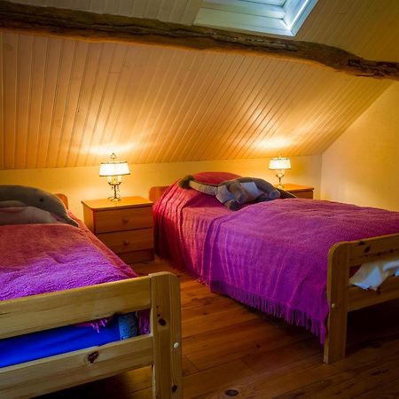 Lovely Rural And Quiet Farmhouse With Natural Swimming Lake Parsac Экстерьер фото