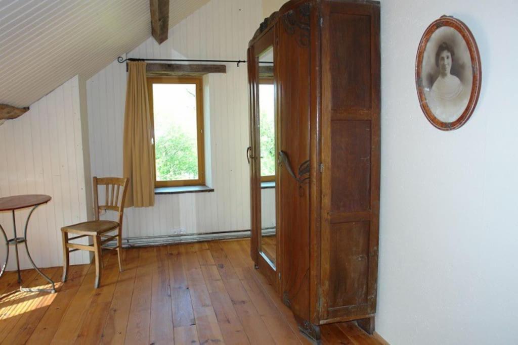 Lovely Rural And Quiet Farmhouse With Natural Swimming Lake Parsac Экстерьер фото