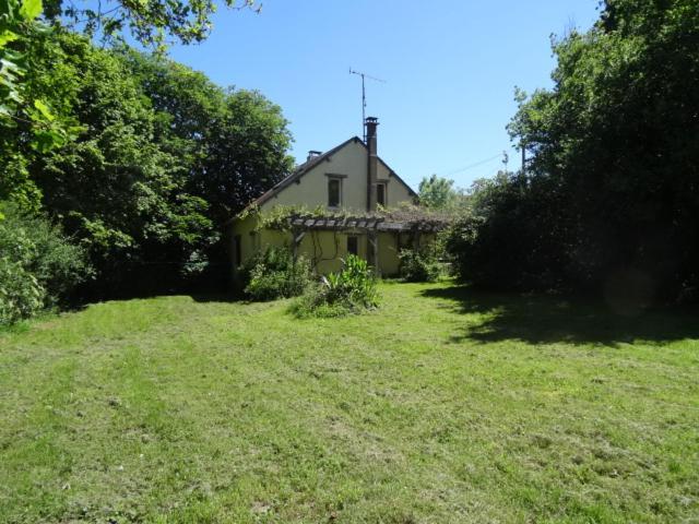 Lovely Rural And Quiet Farmhouse With Natural Swimming Lake Parsac Экстерьер фото